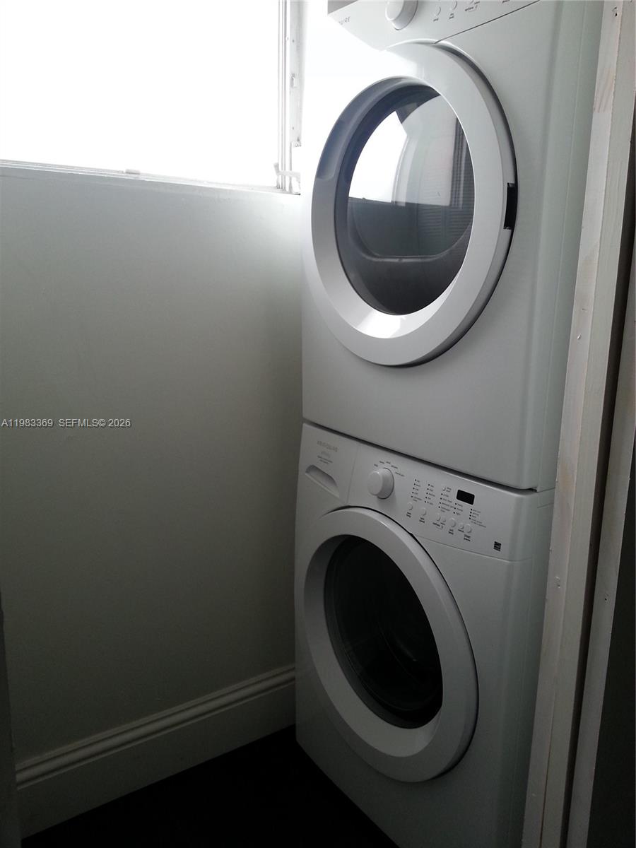 THE BEACH CLUB FONTAINEBL - Residential