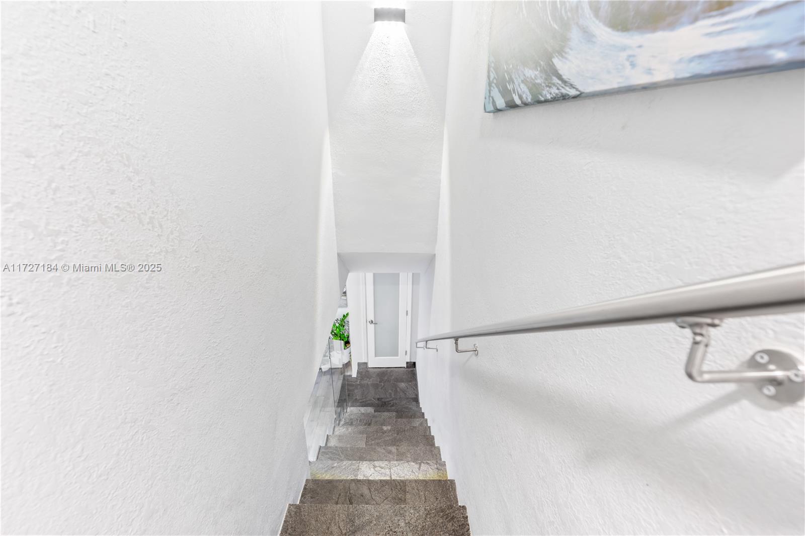 LAGO VERDE VILLAS CONDO - Residential Lease