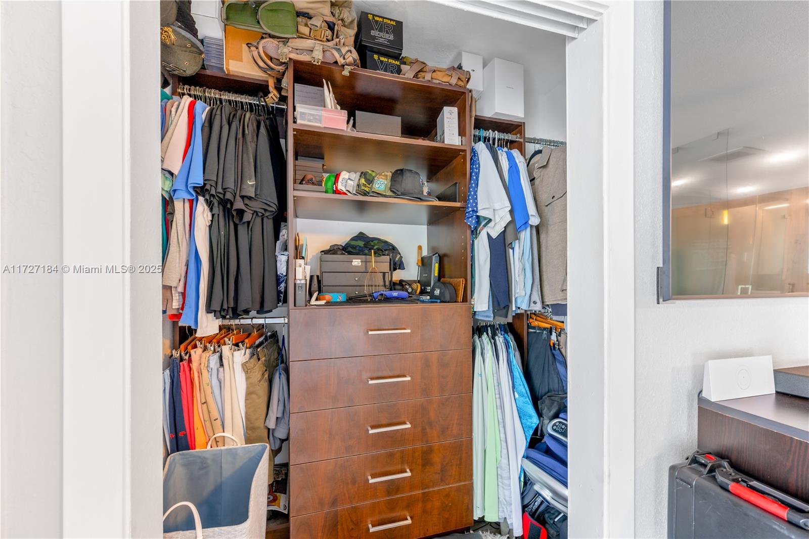 LAGO VERDE VILLAS CONDO - Residential Lease