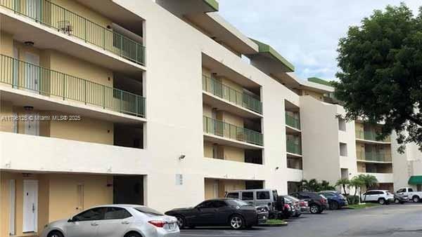 8870 Fontainebleau Blvd 212