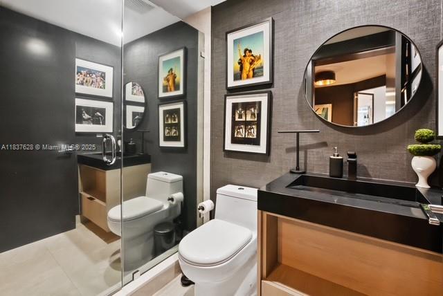 ARIA ON THE BAY CONDO - Residential