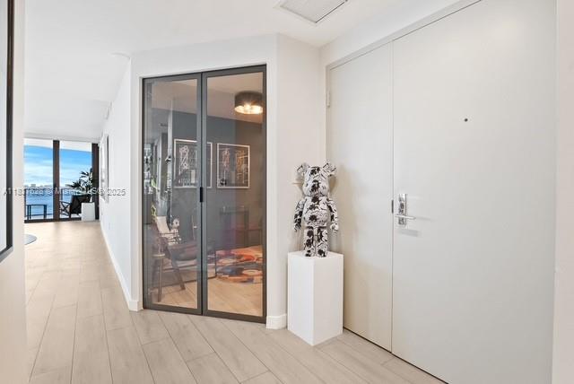 ARIA ON THE BAY CONDO - Residential