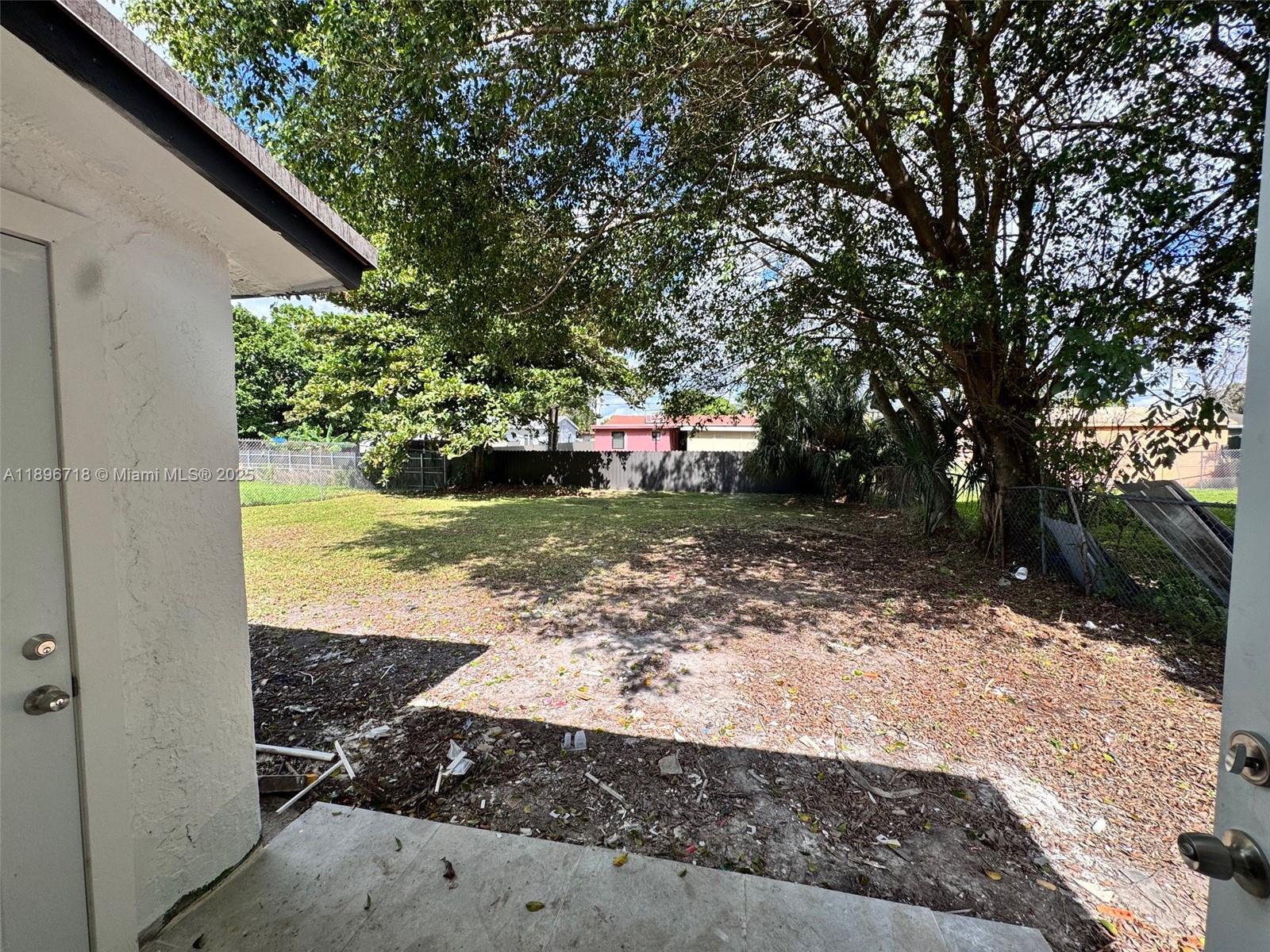 COMMUNITY GARDENS - Residential