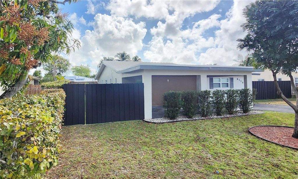 Photo of 8116 NW 72nd Ave, Tamarac, FL 33321 (MLS # A11977843)