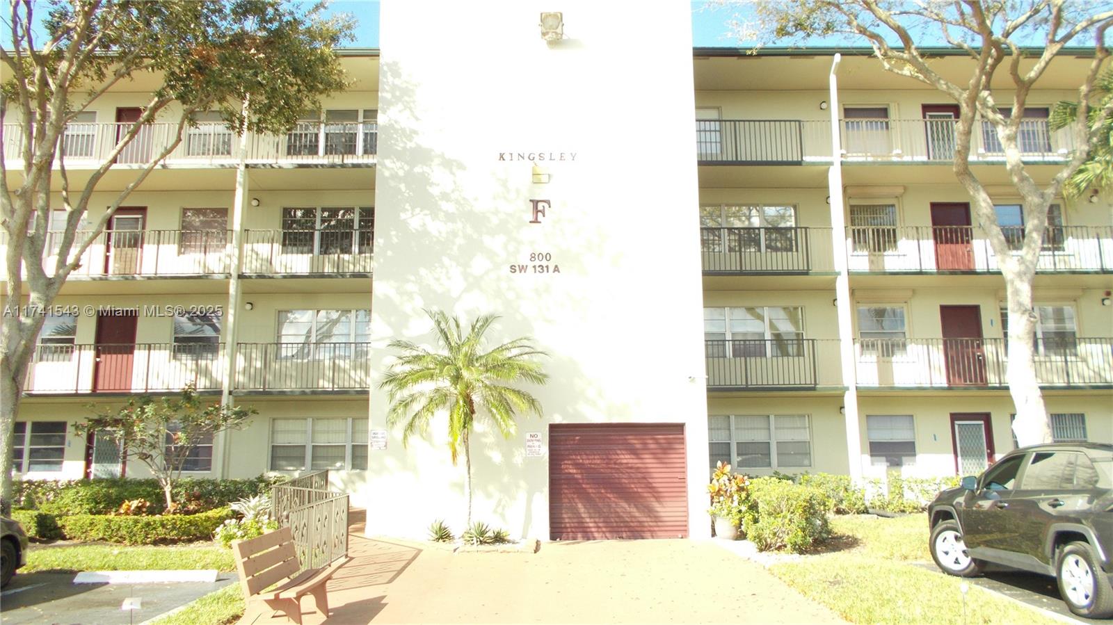 Rental Property at 800 Sw 131st Ave 305F, Pembroke Pines, Miami-Dade County, Florida - Bedrooms: 2 
Bathrooms: 2  - $1,750 MO.