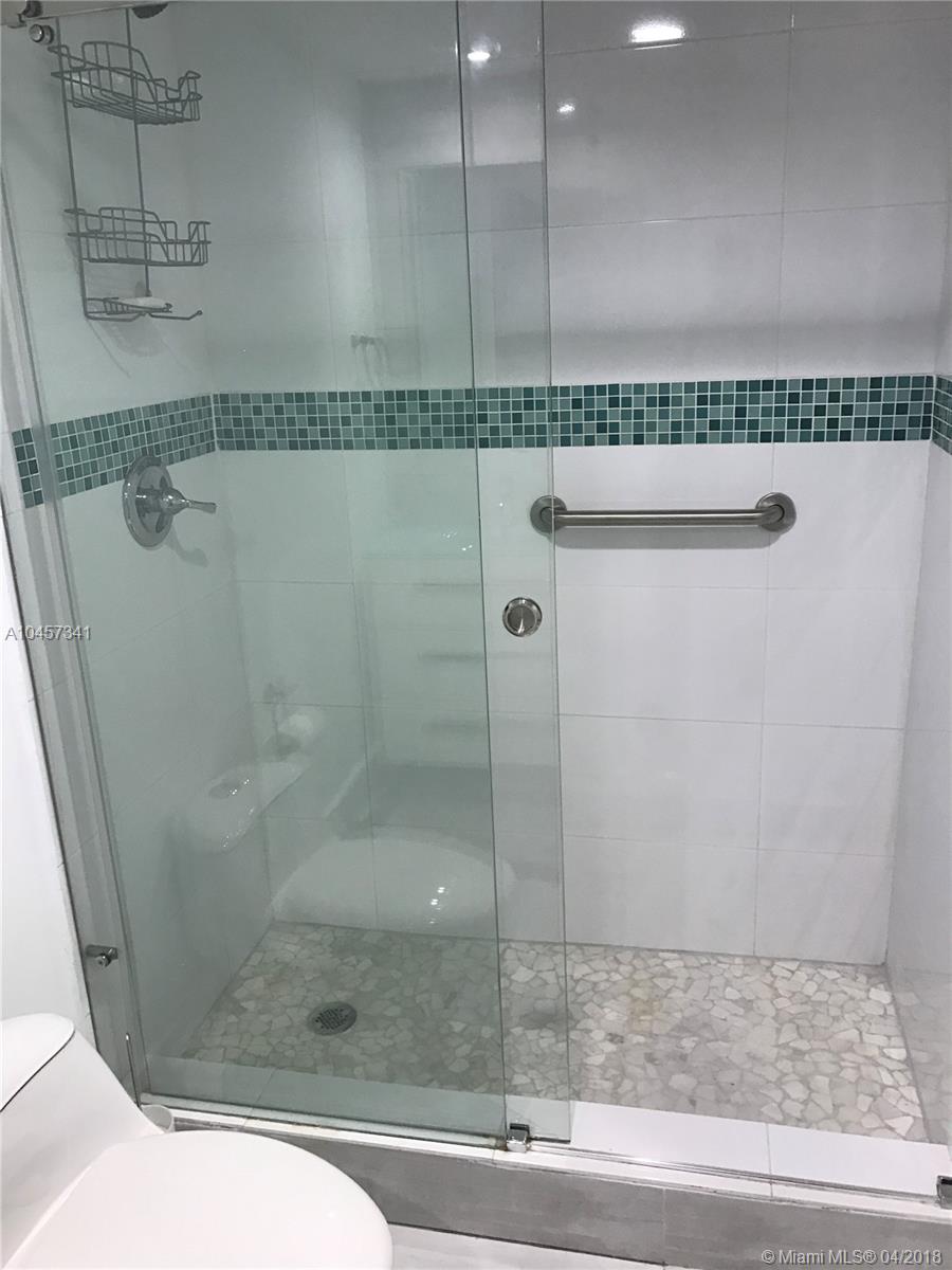 VUE AT BRICKELL CONDO - Residential Lease
