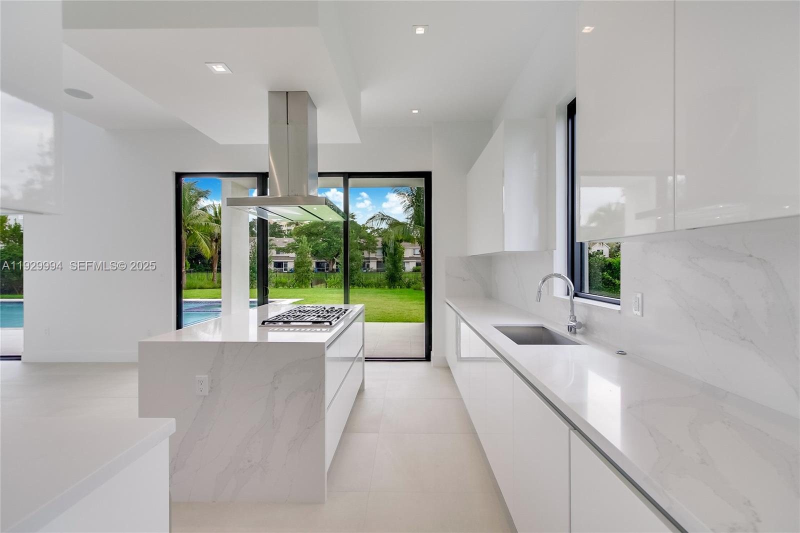 WESTON ESTATES - Residential