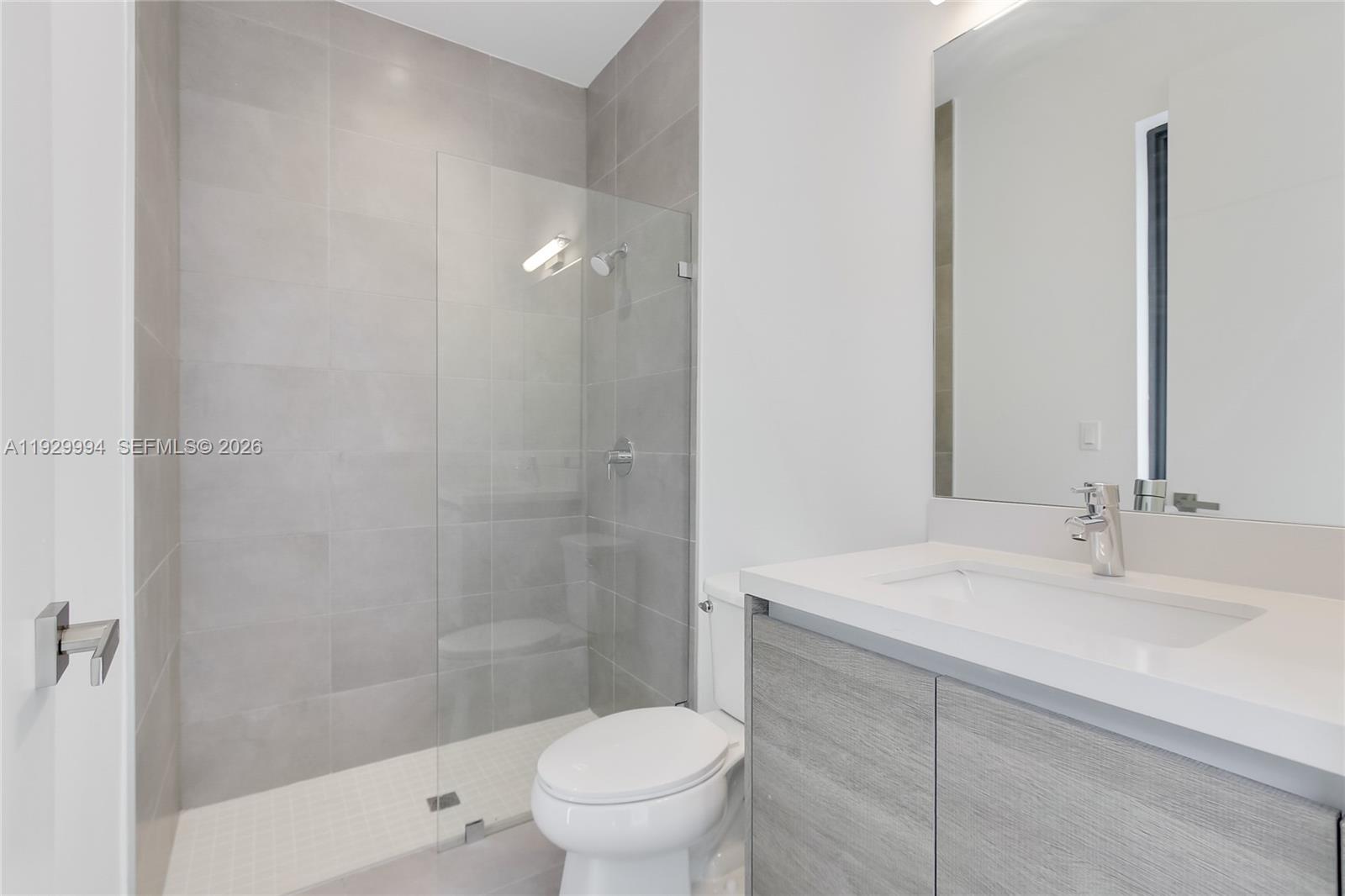 WESTON ESTATES - Residential