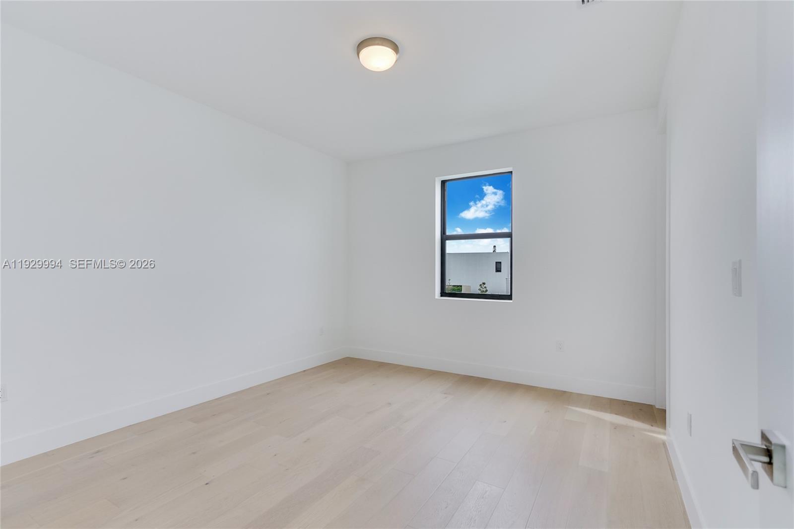 WESTON ESTATES - Residential