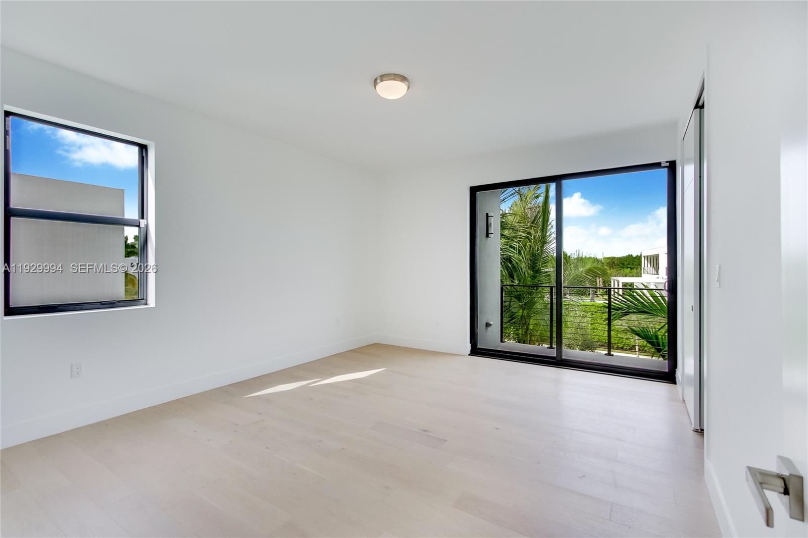 WESTON ESTATES - Residential