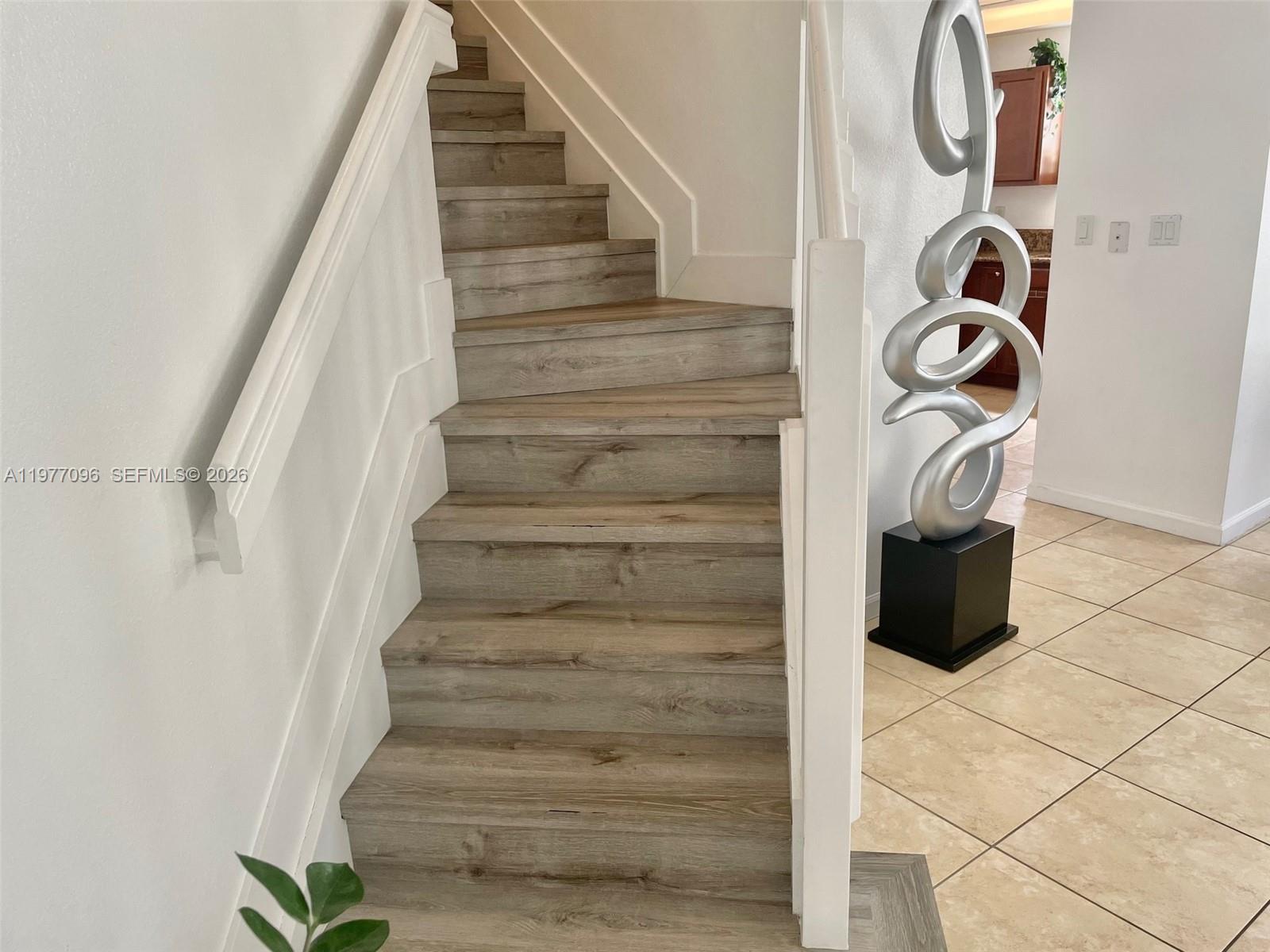 ST MORITZ AT DORAL CONDO - Residential Lease