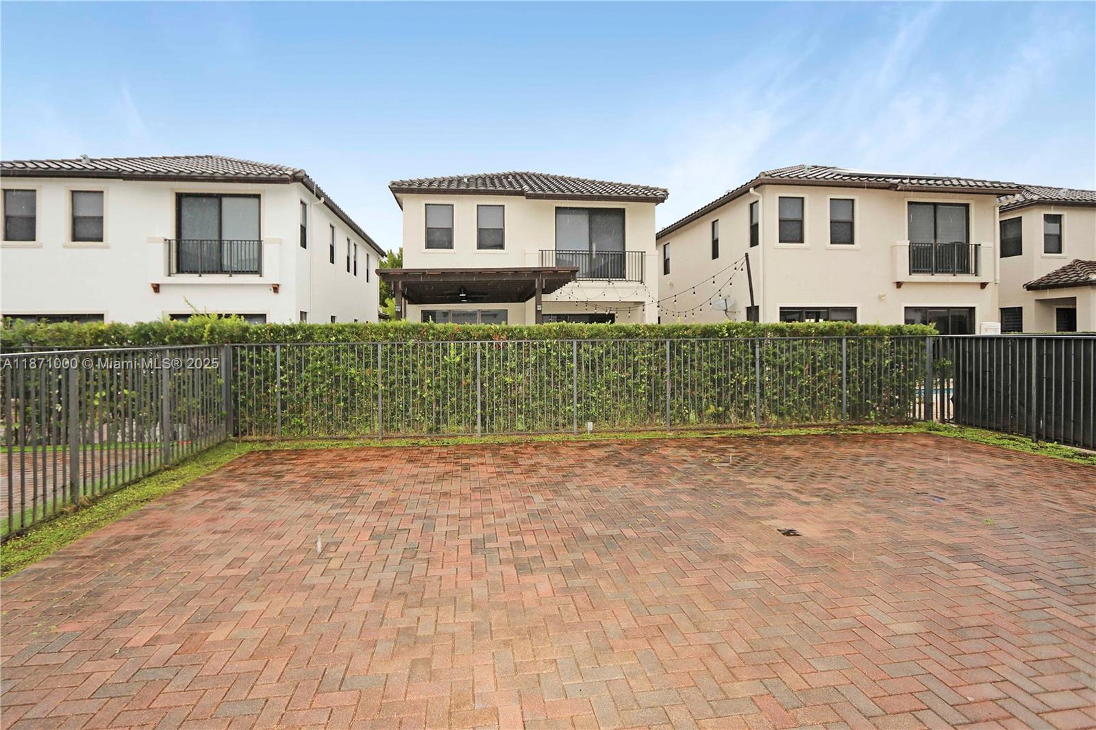 BONTERRA - Residential