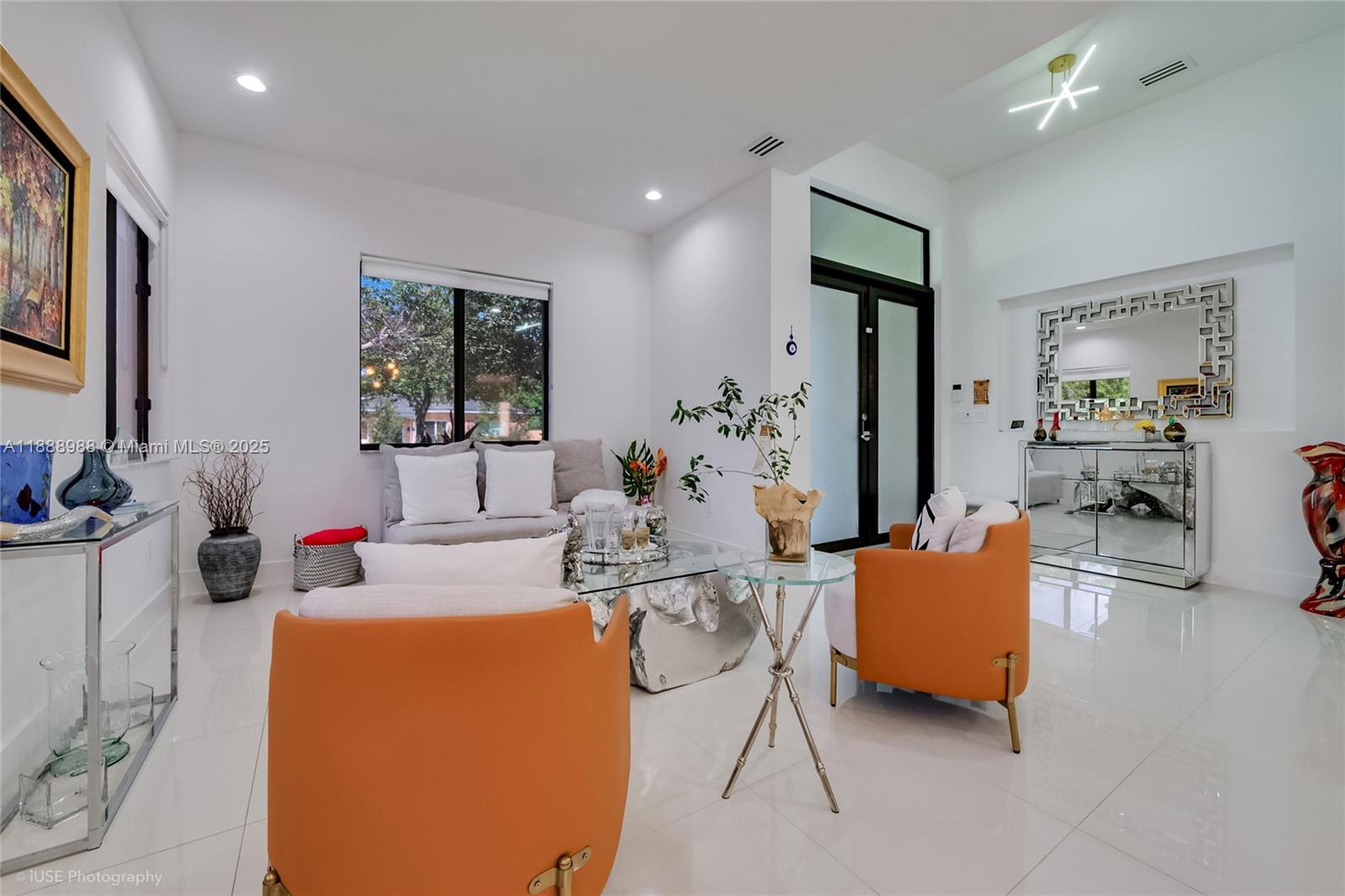 CORAL VILLAS REV - Residential Lease