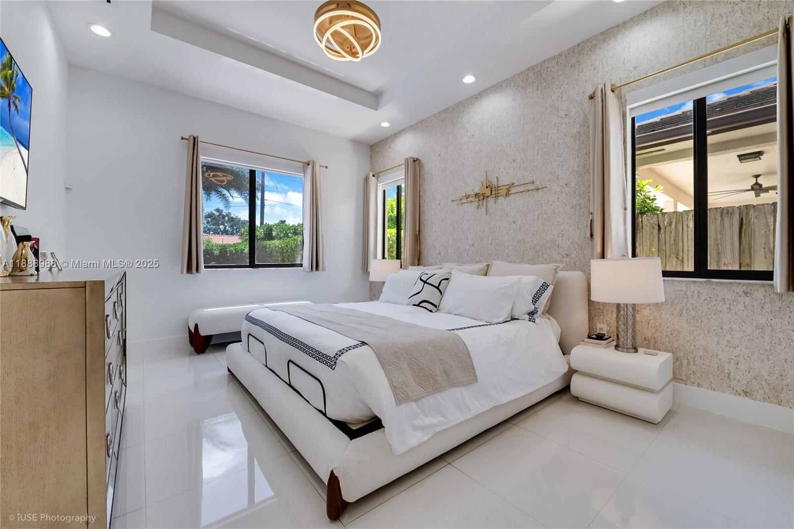 CORAL VILLAS REV - Residential Lease