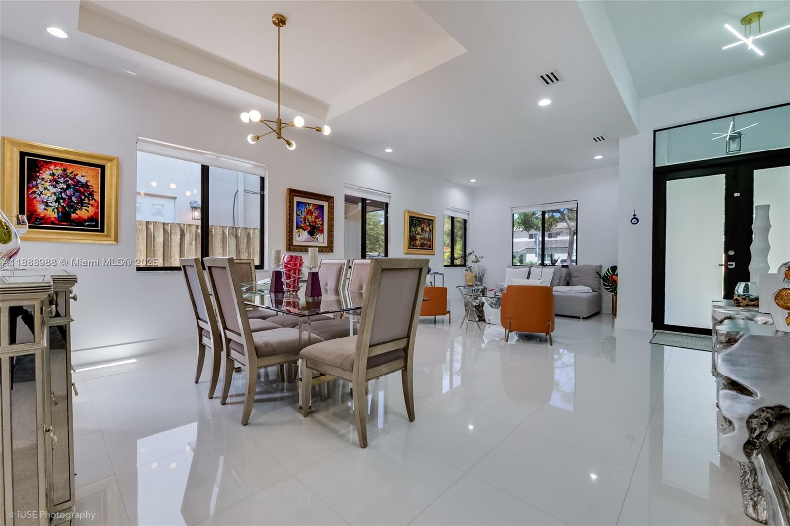 CORAL VILLAS REV - Residential Lease