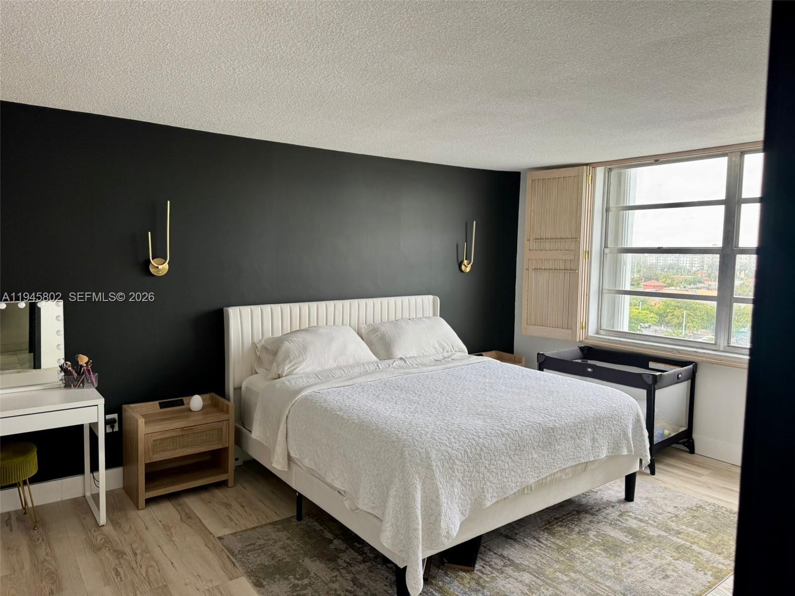 2750 NE 183rd St 705