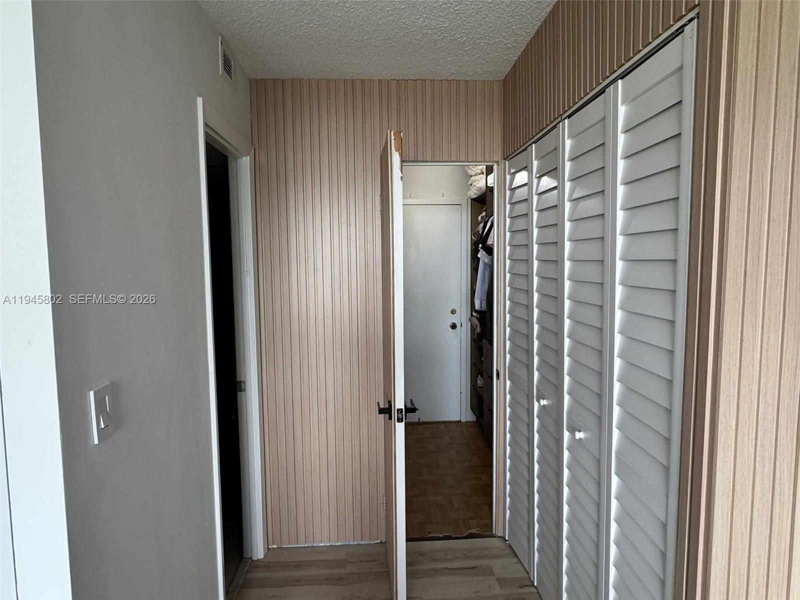 COMMODORE PLAZA CONDO - Residential