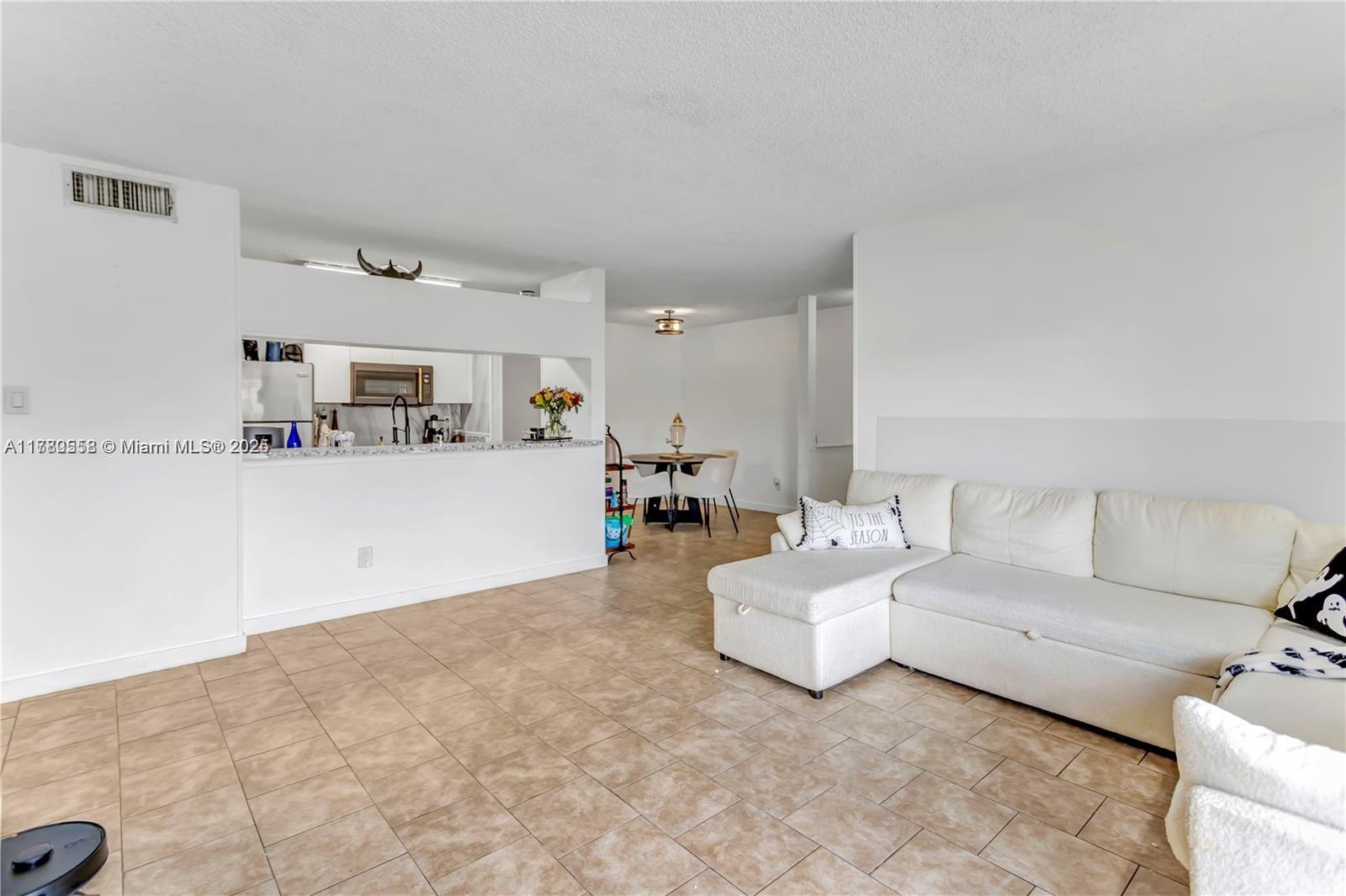 15770 SW 106th Ter 203