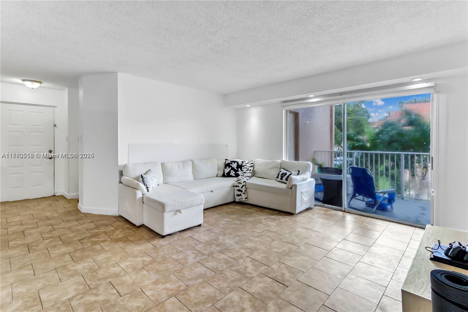 15770 SW 106th Ter 203