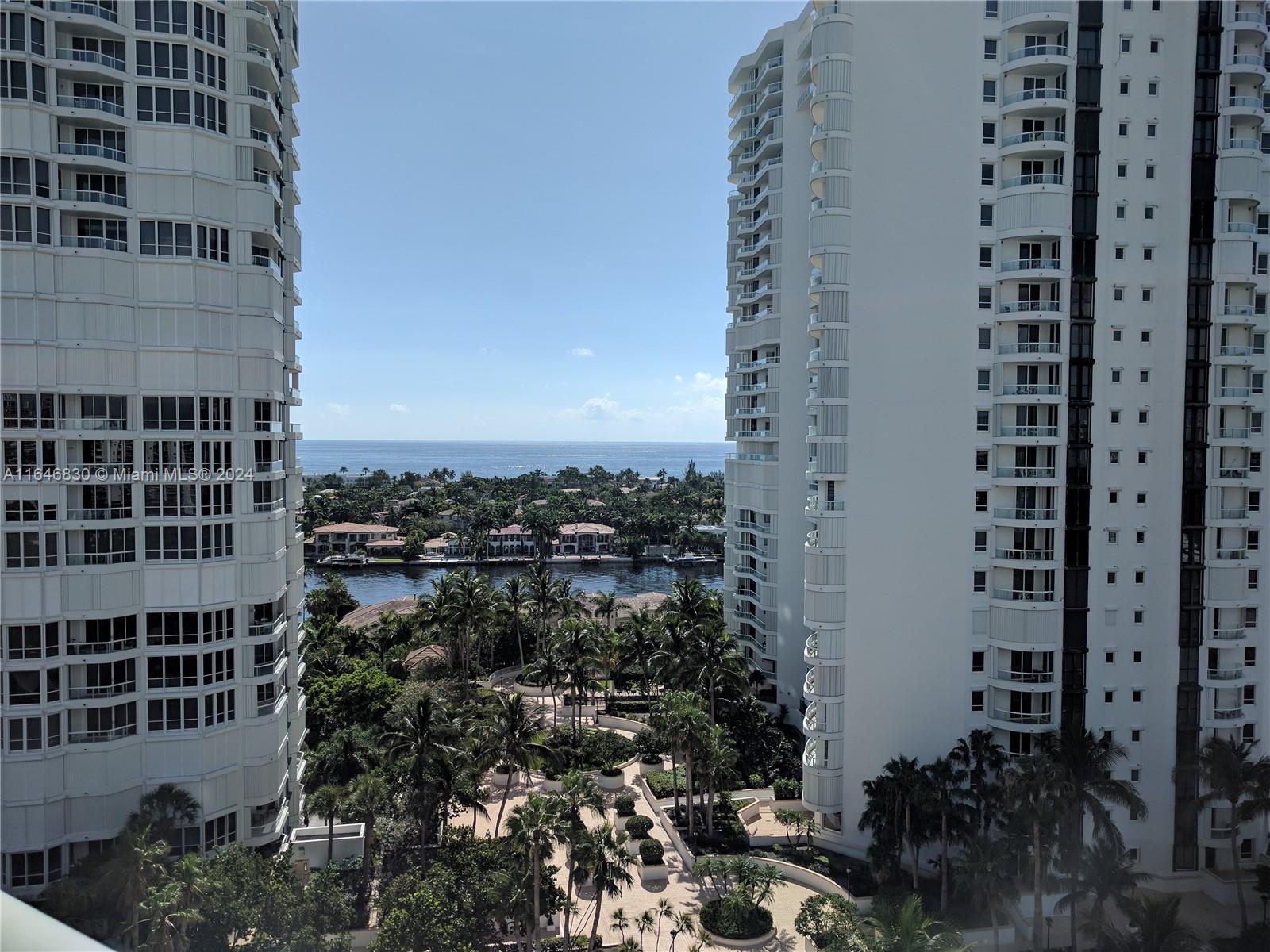 SOUTH TOWER AT THE POINT - Residential