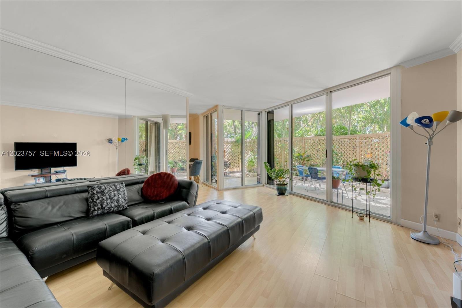 TOWERS OF QUAYSIDE CONDO - Residential Lease