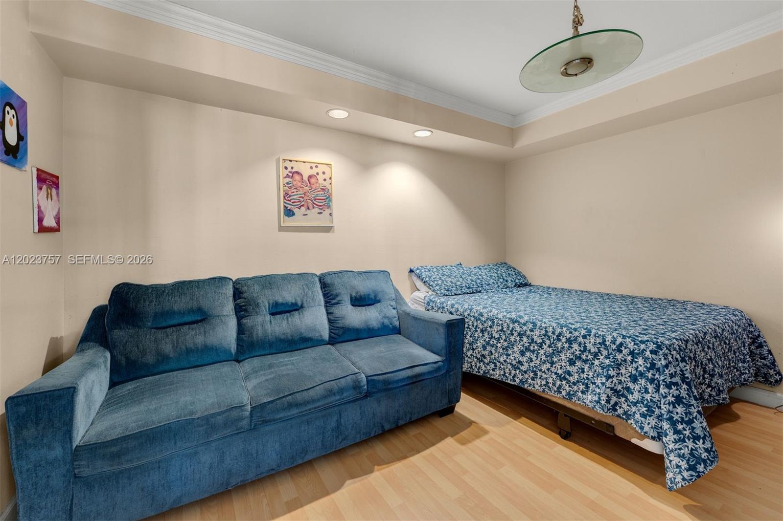 TOWERS OF QUAYSIDE CONDO - Residential Lease
