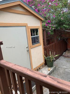 OVERBROOK PARK - Residential Lease