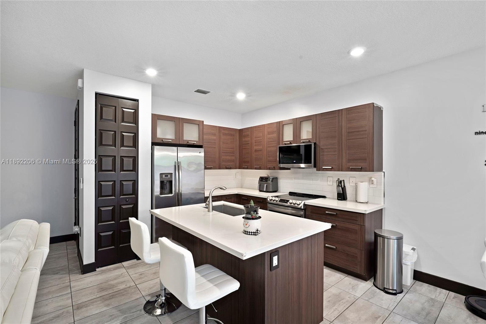 SATORI - Residential Lease