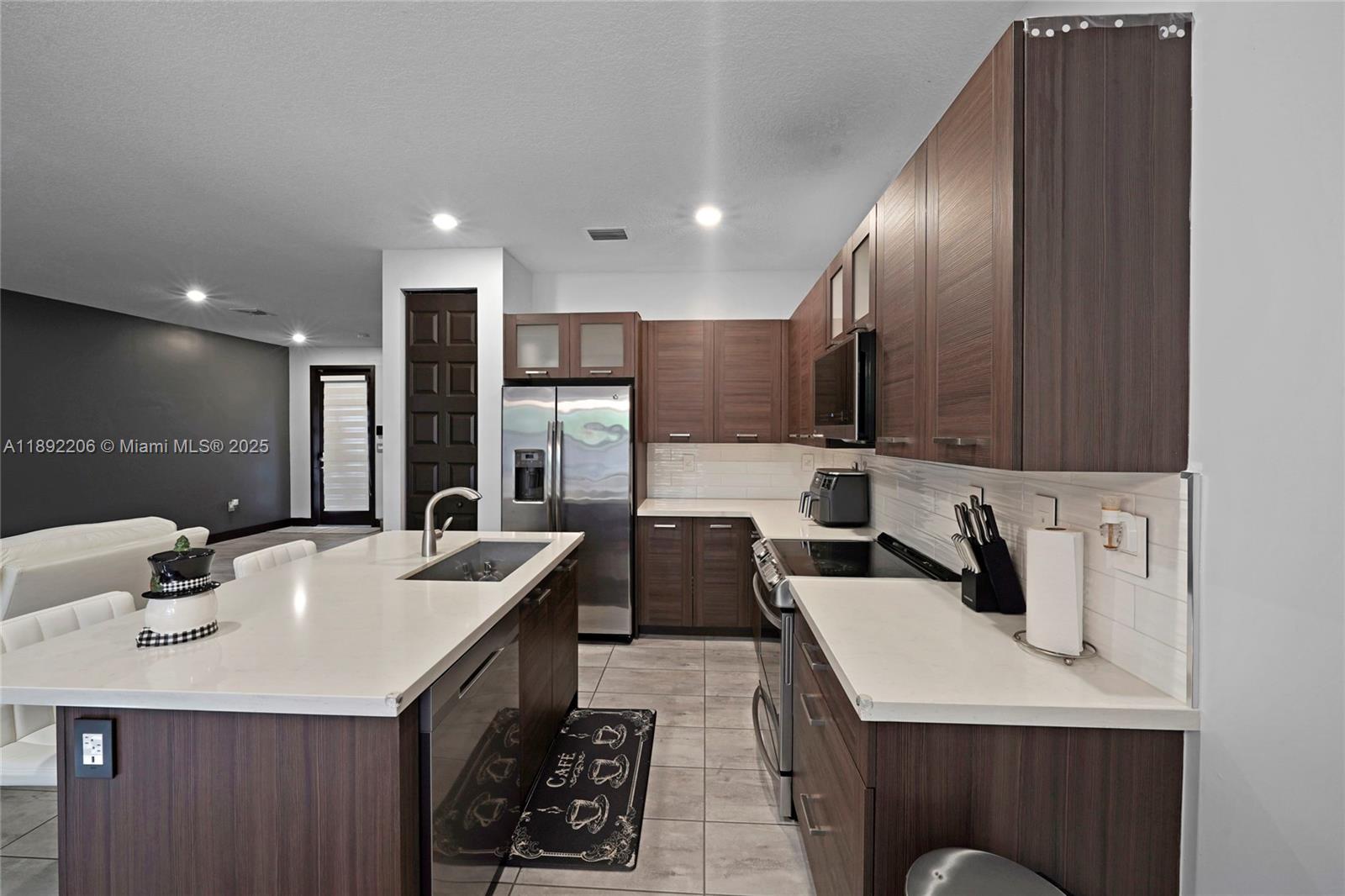 SATORI - Residential Lease
