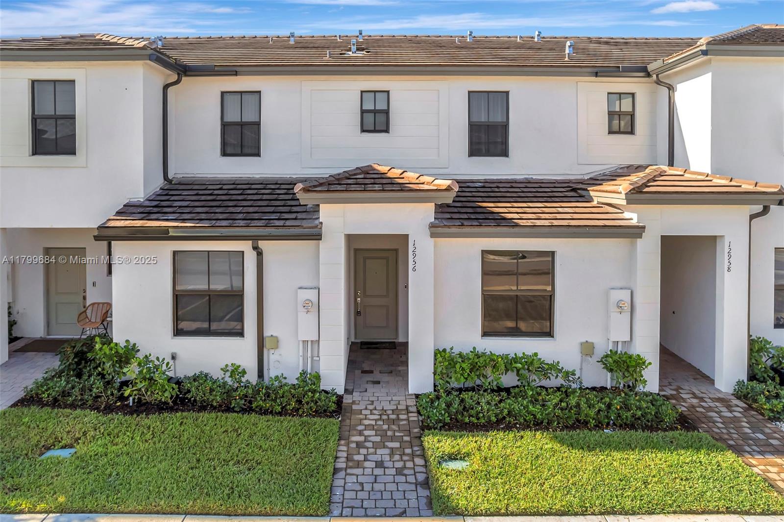 Rental Property at 12956 Sw 232nd Ln 12956, Homestead, Miami-Dade County, Florida - Bedrooms: 3 
Bathrooms: 3  - $2,790 MO.