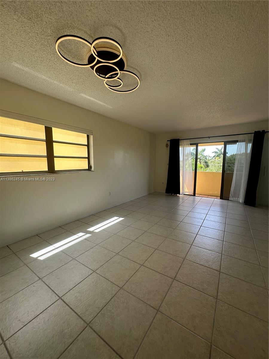 QUINARY CLUB APTS CONDO - Residential Lease