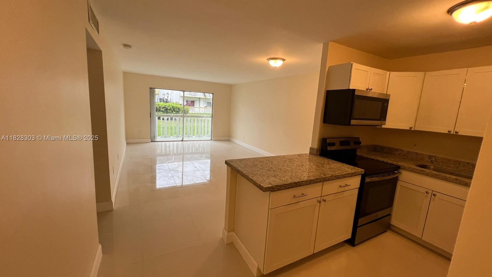 15205 NE 6th Ave D107