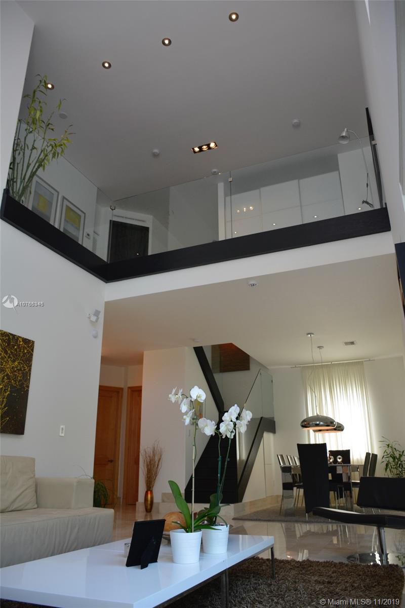 WESTLAKE VILLAGE PLAT - Residential Lease