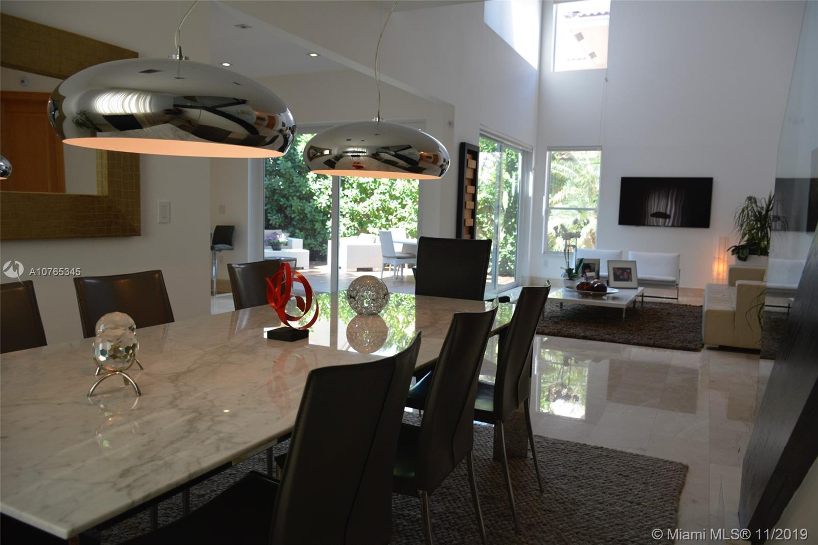 WESTLAKE VILLAGE PLAT - Residential Lease