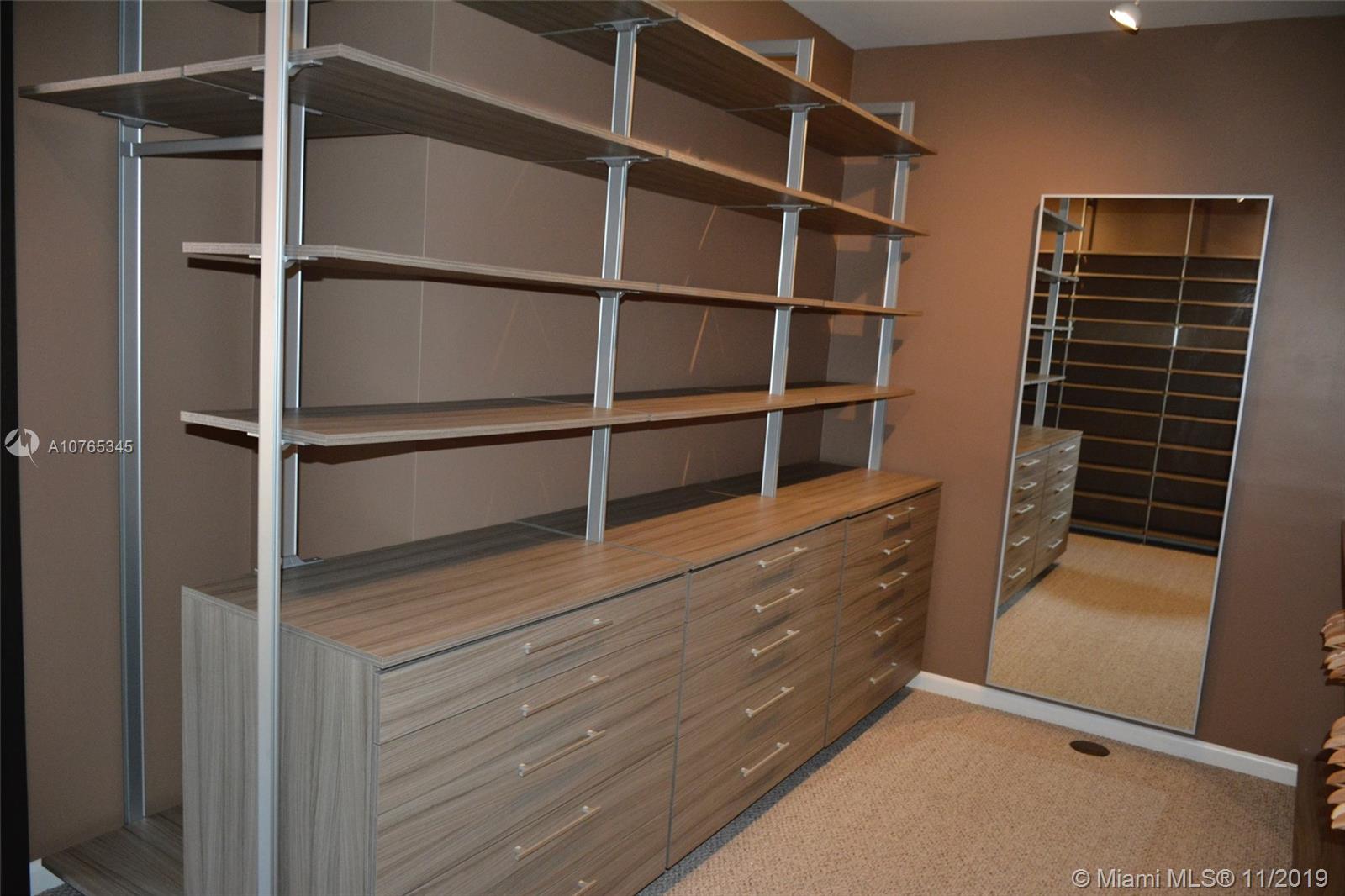 WESTLAKE VILLAGE PLAT - Residential Lease