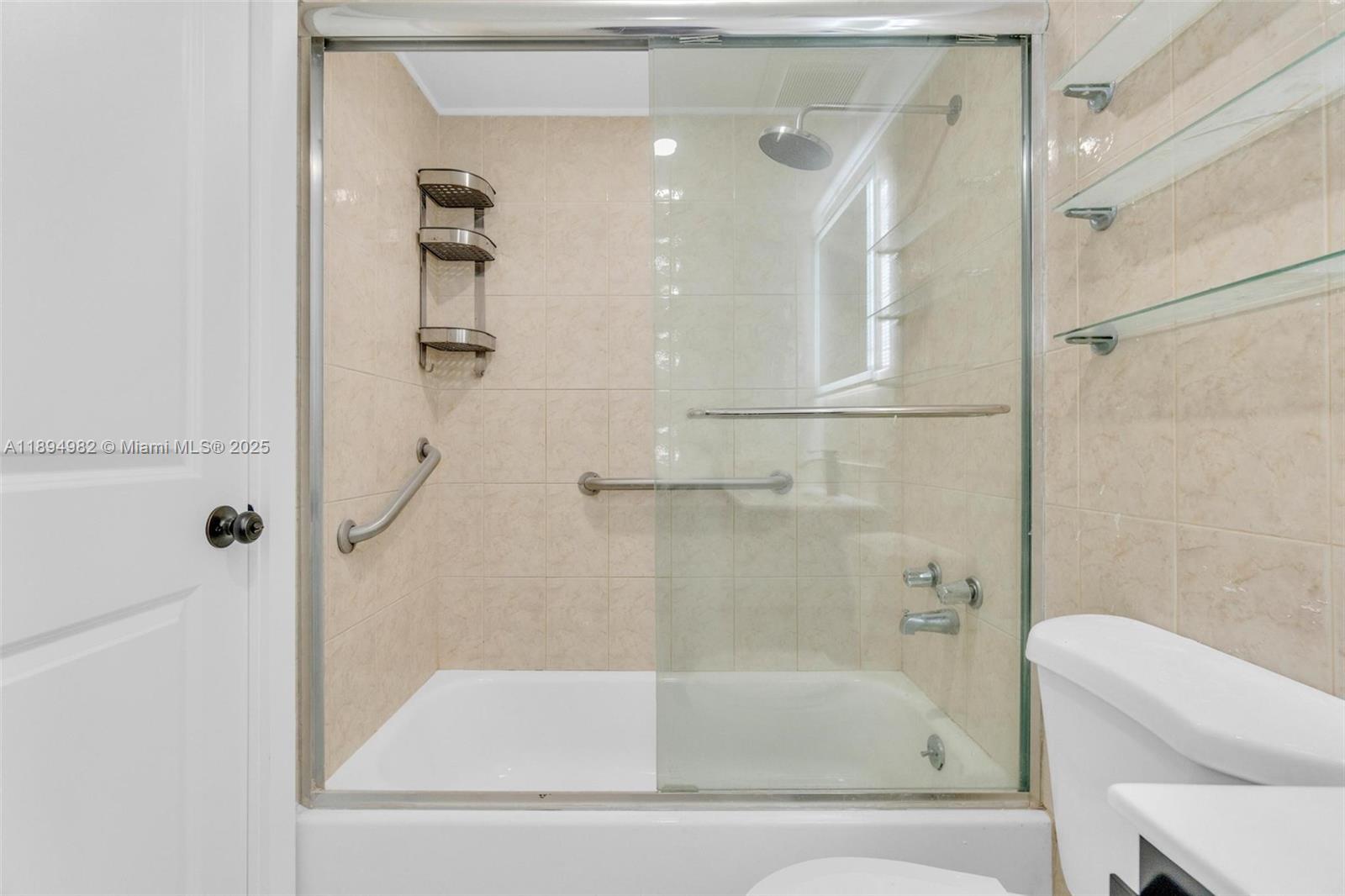 CULMER VILLAS - Residential Lease