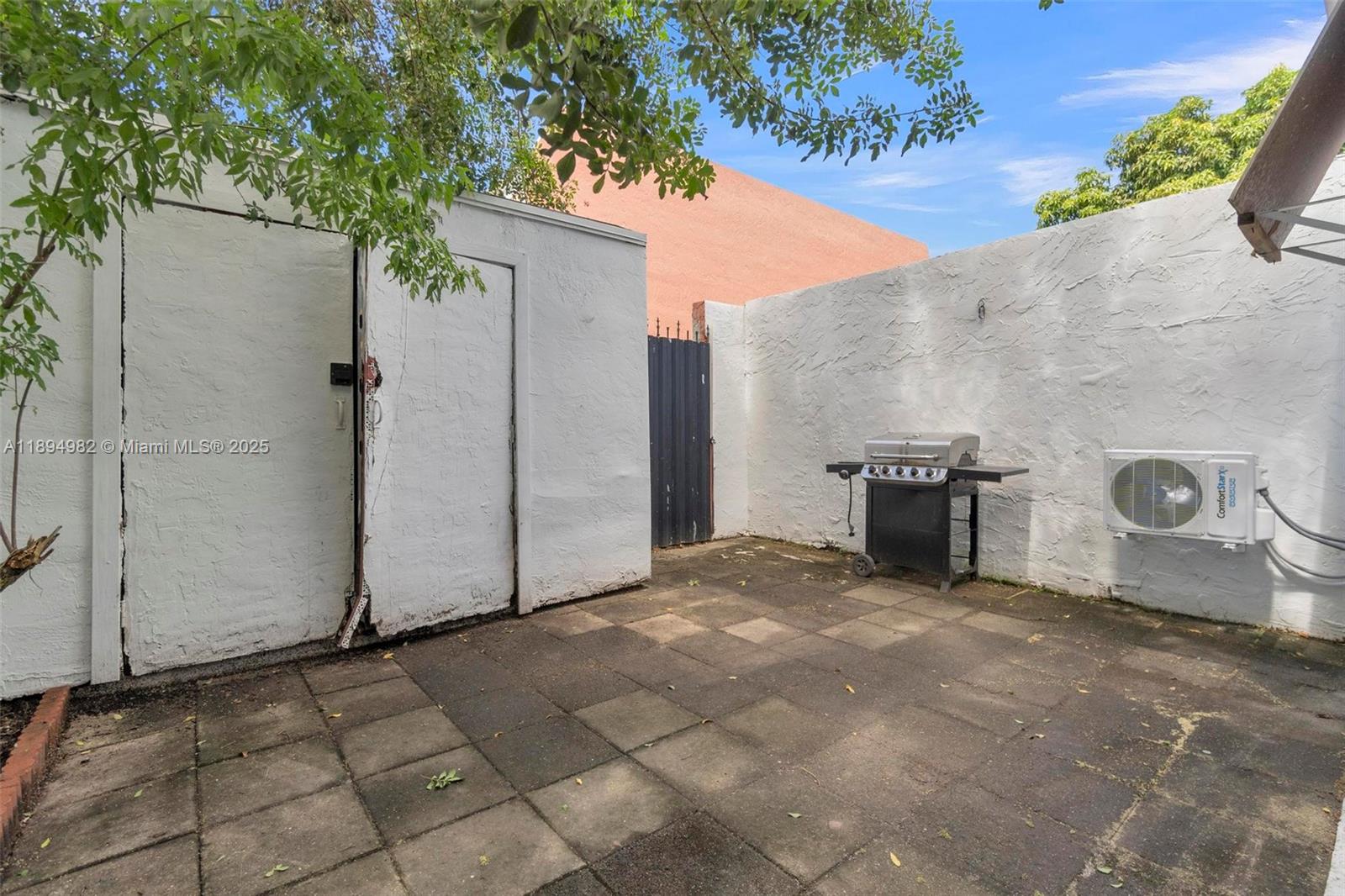CULMER VILLAS - Residential Lease