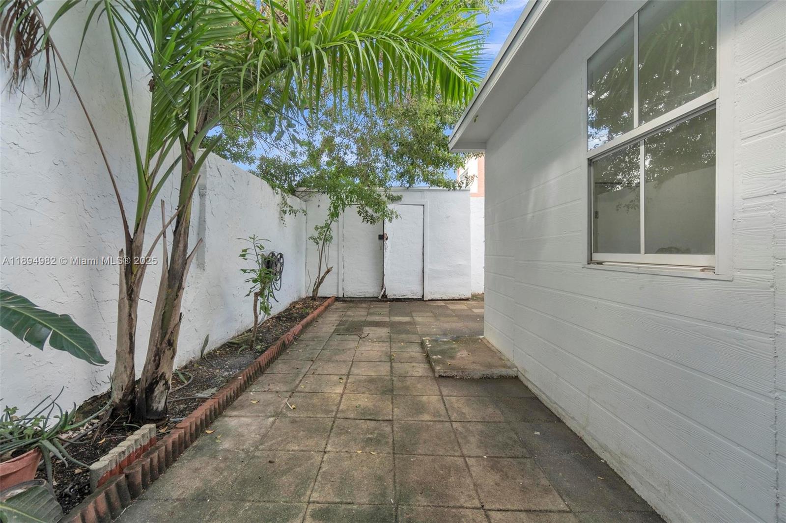 CULMER VILLAS - Residential Lease