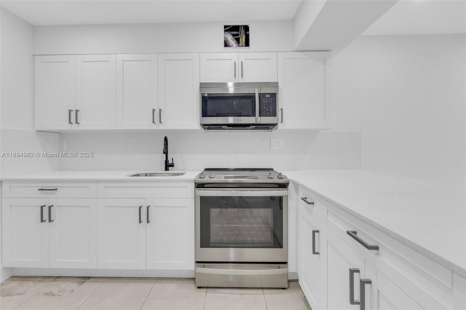 CULMER VILLAS - Residential Lease