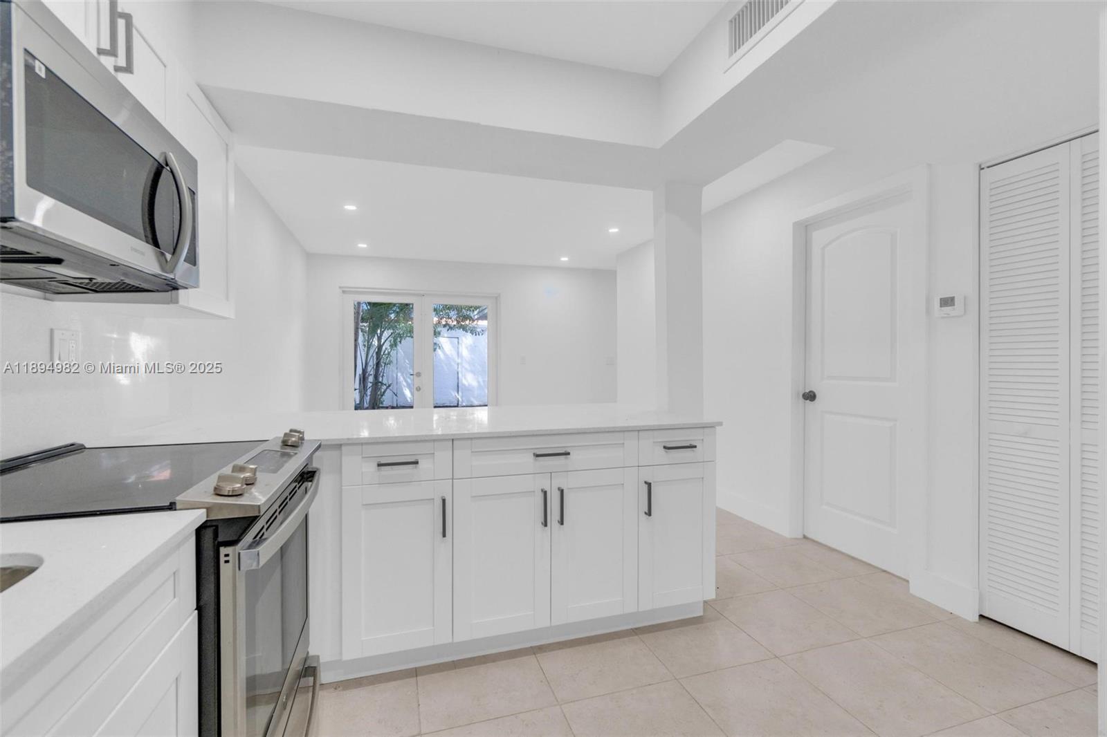 CULMER VILLAS - Residential Lease