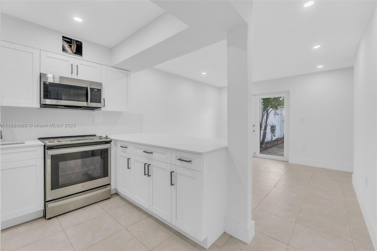 CULMER VILLAS - Residential Lease