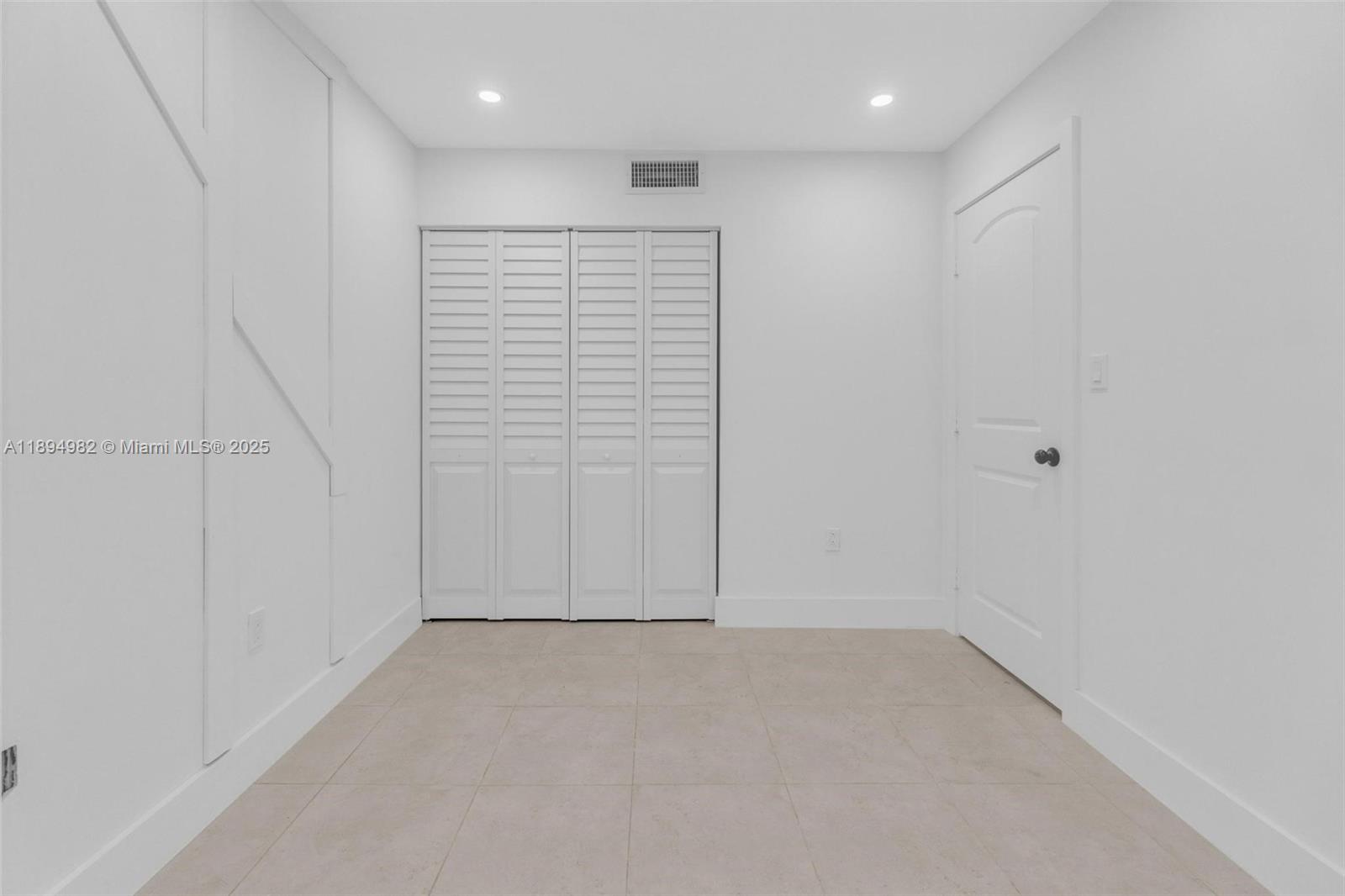CULMER VILLAS - Residential Lease
