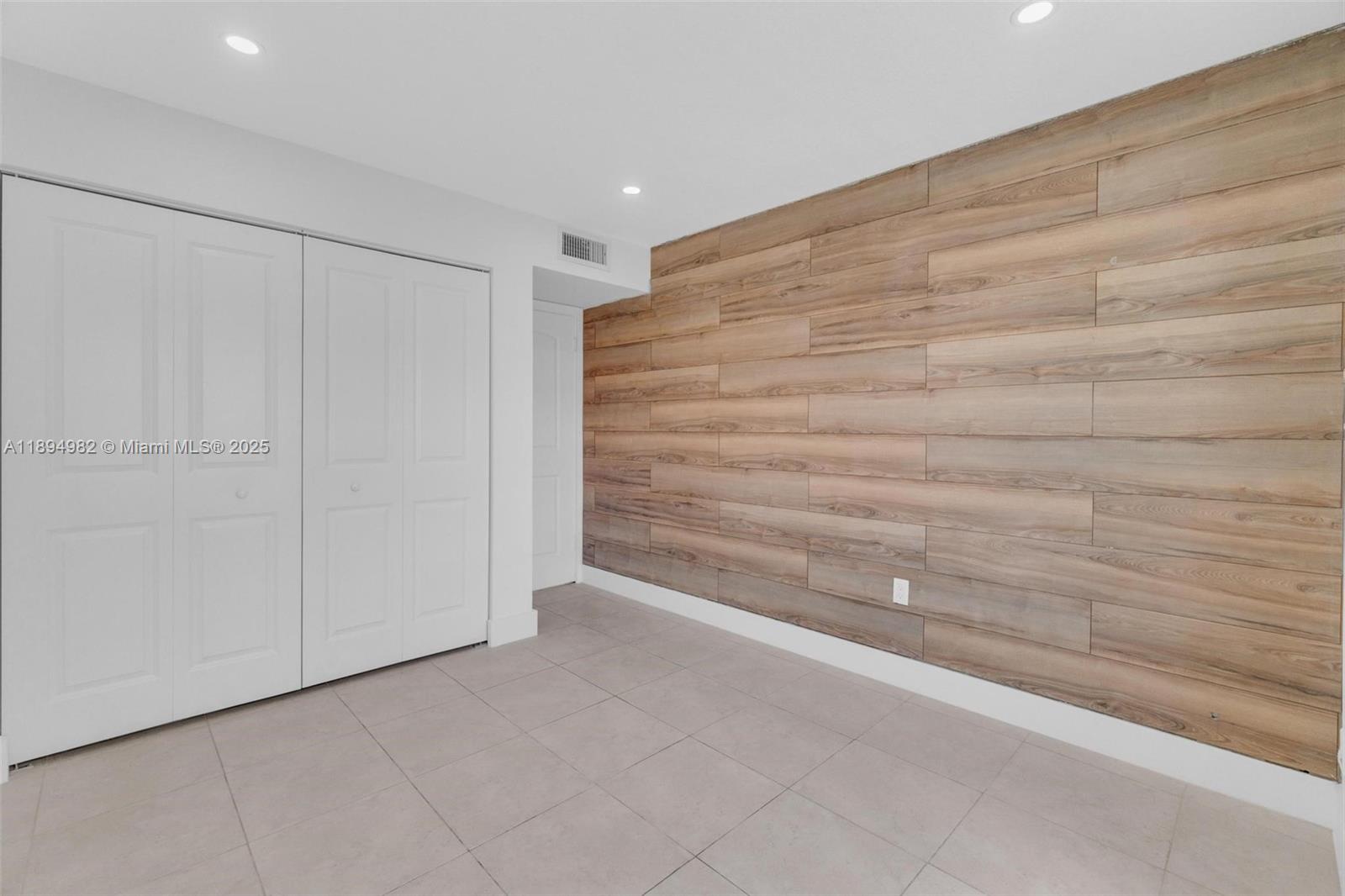CULMER VILLAS - Residential Lease