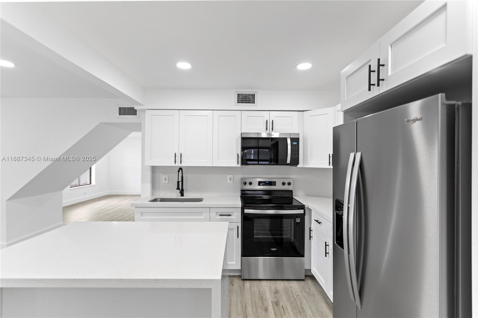 GREEN HILLS SEC 2 - Residential