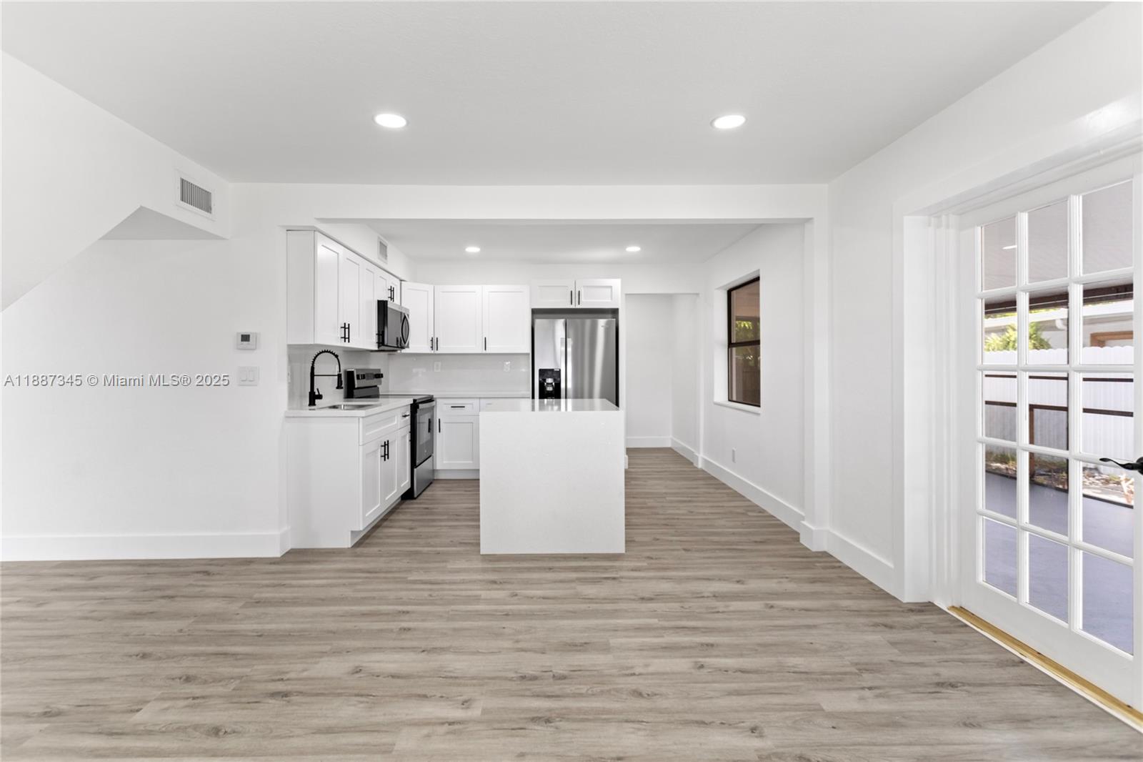 GREEN HILLS SEC 2 - Residential