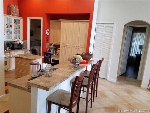 POD 7 AT MONARCH LAKES - Residential