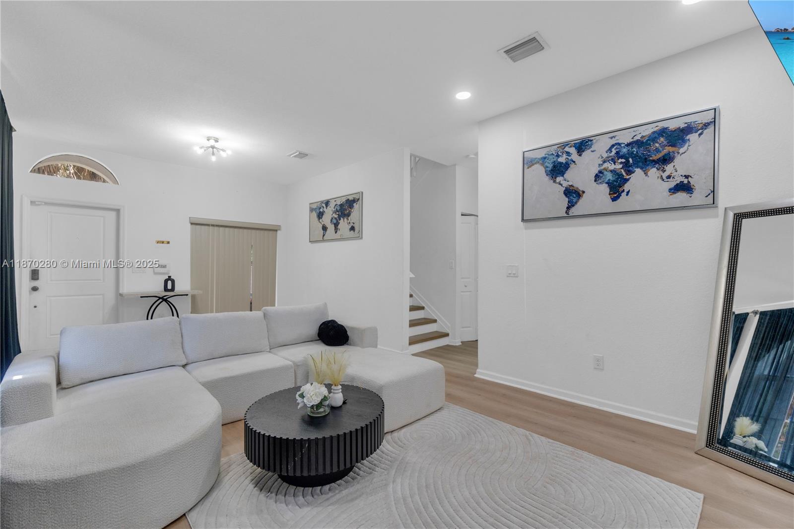 EDC ASSOCIATES PLAT - Residential Lease