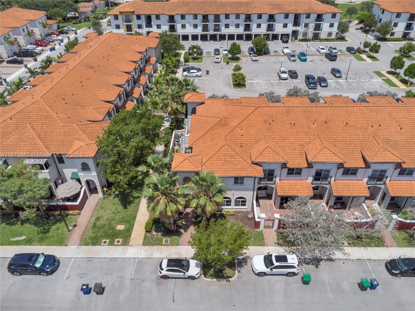 EDC ASSOCIATES PLAT - Residential Lease