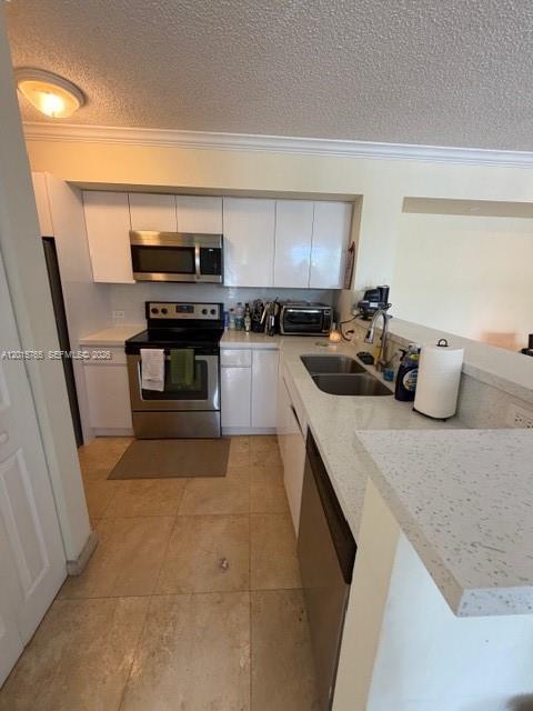DEVONAIRE CONDO - Residential Lease