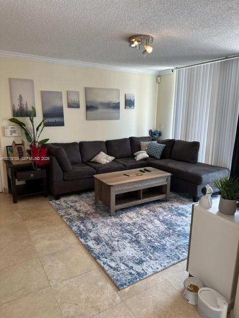 DEVONAIRE CONDO - Residential Lease